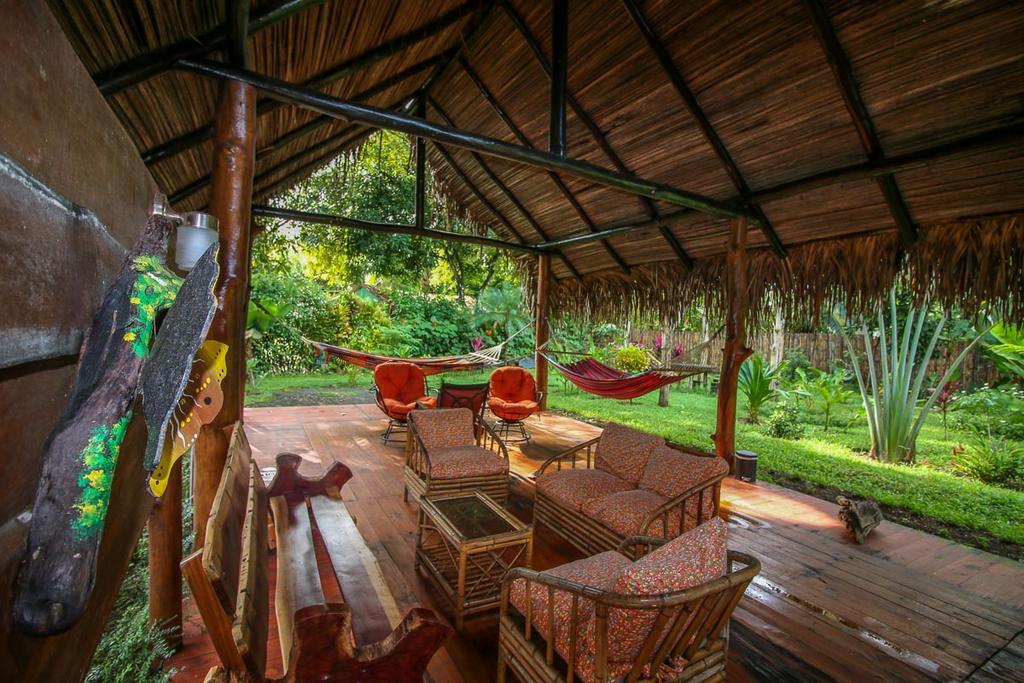 Guava Lodge Playa Matapalo Exterior foto